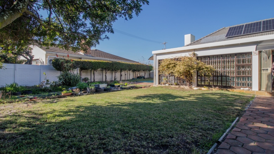 4 Bedroom Property for Sale in Pinelands Western Cape